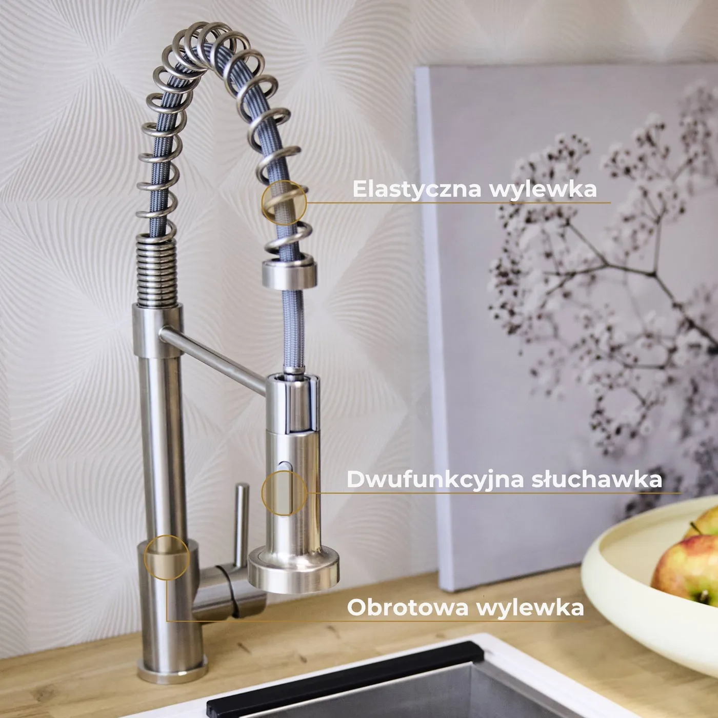 Bateria obrotowa z ruchomą wylewką