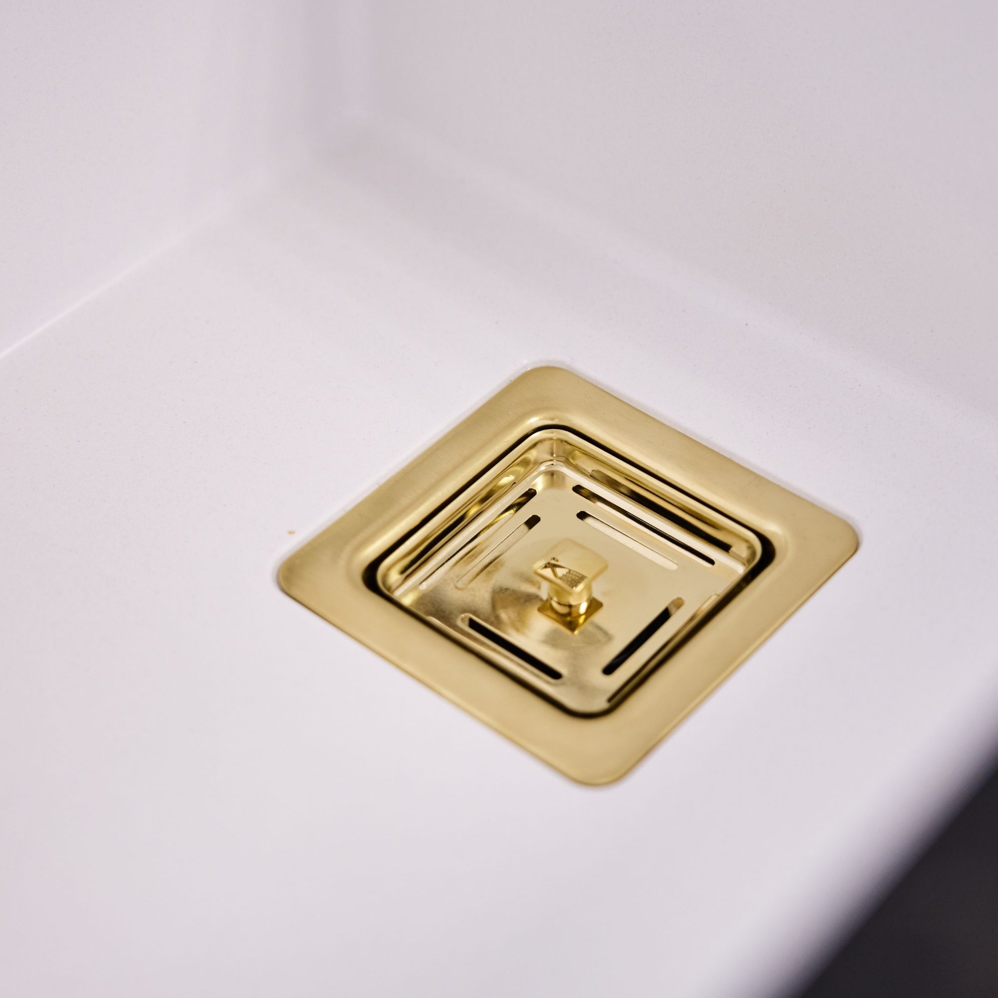 Syfon zlewozmywakowy jednokomorowy do kuchni